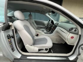 🚗 MERCEDES CLASSE CLK COUPE 200 KOMPRESSOR Avantgarde – Moteur à chaîne – Ecran/GPS – Entretien à jour