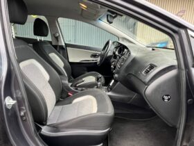 🚗 Kia Ceed Cee’d II 1.6 CRDi 128 ch Révélation (Série Limitée) – Embrayage neuf – Distribution chaîne – Écran GPS – Caméra de recul – Intérieur semi-cuir